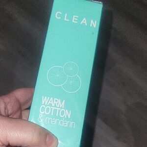 Clean Warm Cotton & Mandarin. Sealed